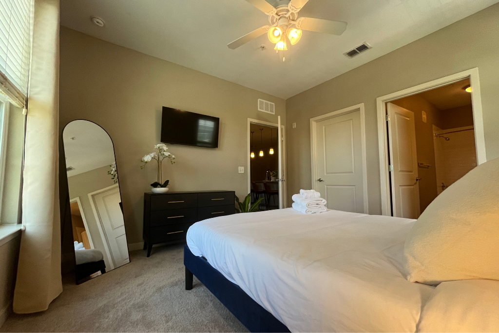 Harmony apartment dining area